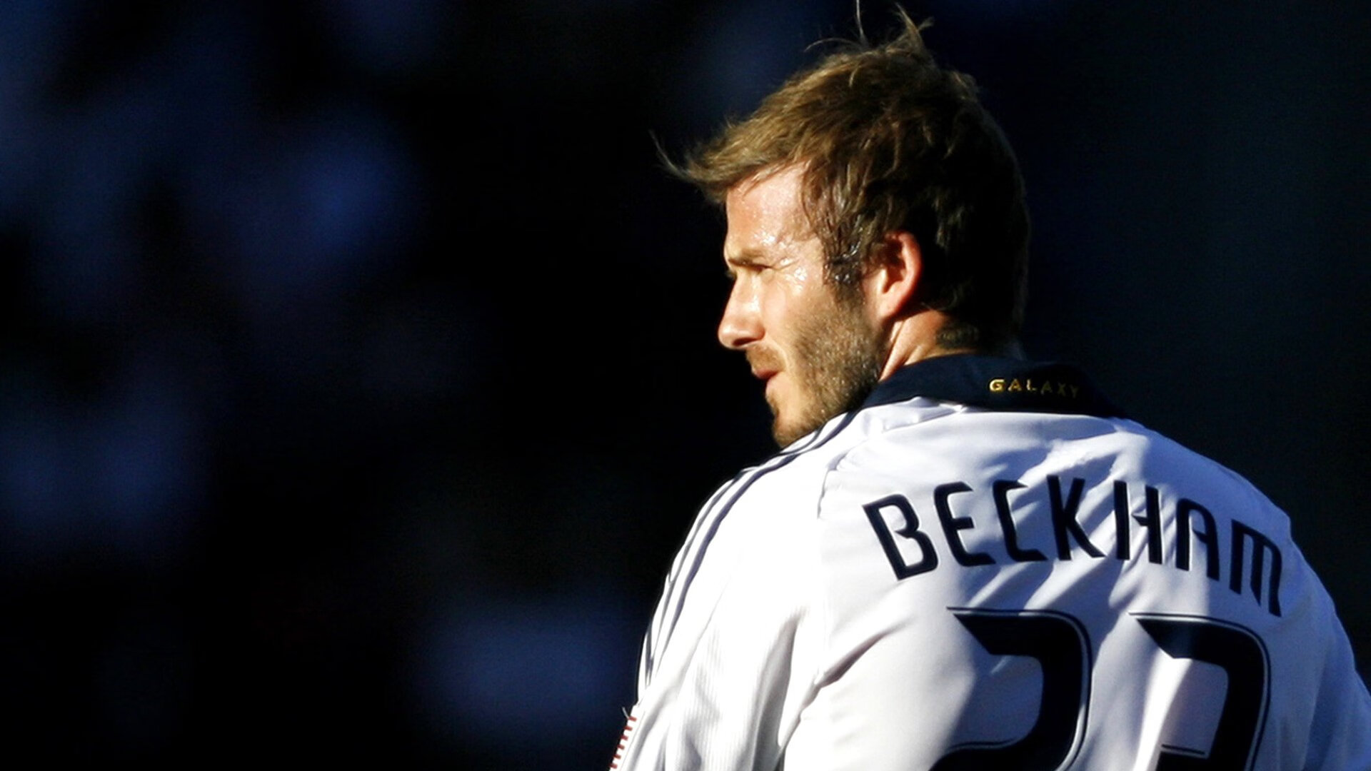 德甲节奏飞快：攻防瞬间桌面精彩！，德甲强度