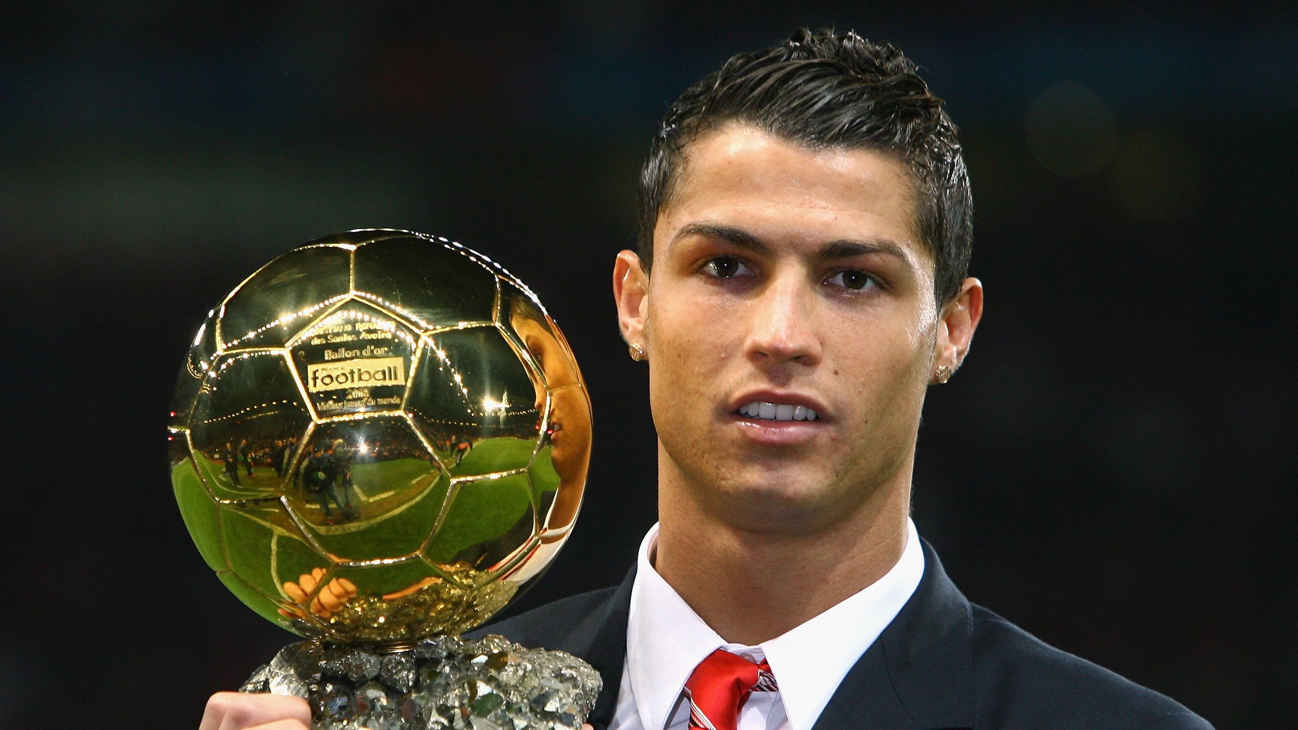 数字化青少年足球培训系统实现个性化成长路径定制，提升训练效果